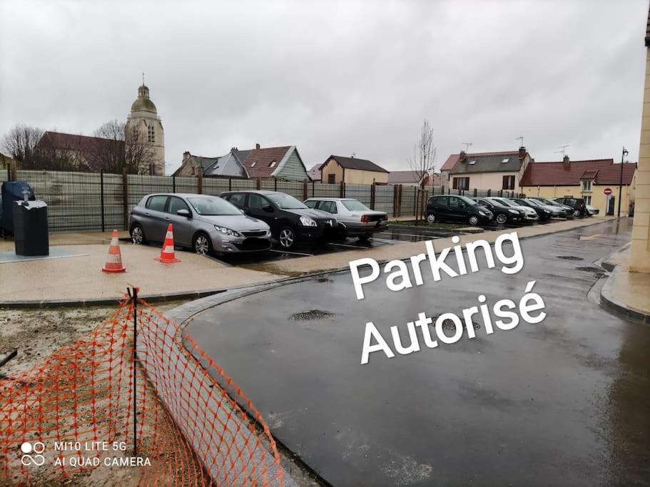 2, Jardin, Collation, 5 Min De L'aeroport Cdg Appartement