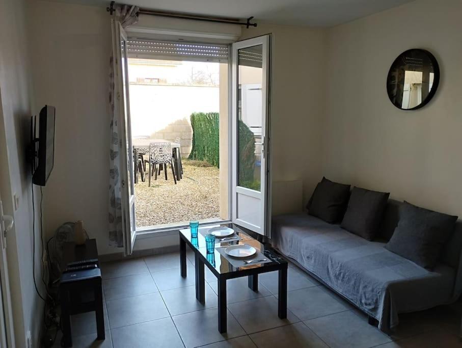 2, Jardin, Collation, 5 Min De L'aeroport Cdg Le Mesnil-Amelot